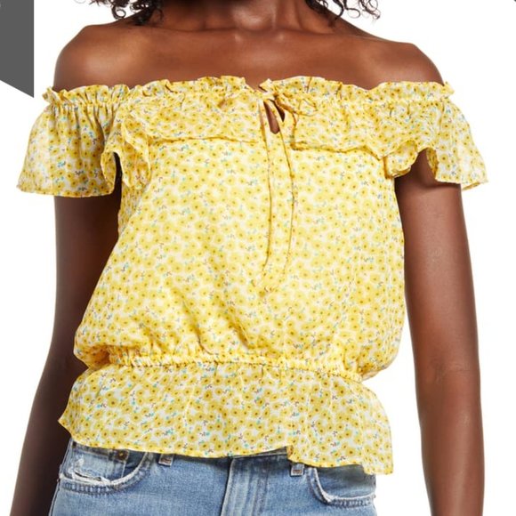 Lulus Tops - Lulus Lawton Off the Shoulder Top